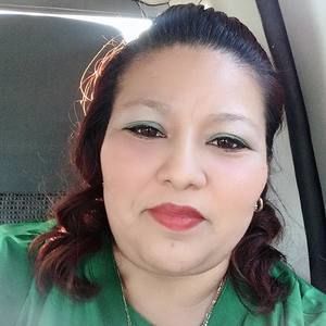 Meet your Posher, Adriana